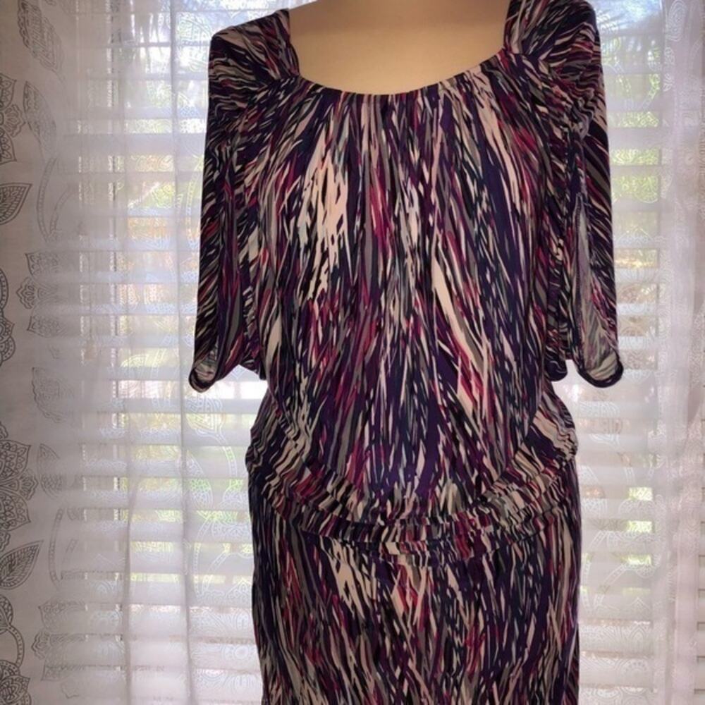 UEC BCBG STRETCHY FUN PURPLE PINK PRINT PULLOVER DRESS SZ SM